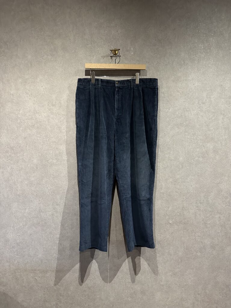 「used」90’s DOCKERS Tuck Corduroy Pants（W39 L30）